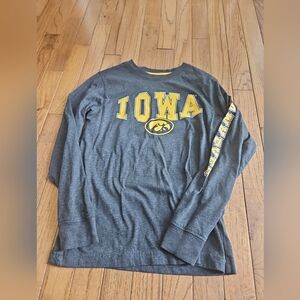 Iowa Hawkeyes Long sleeve Shirt Youth Medium